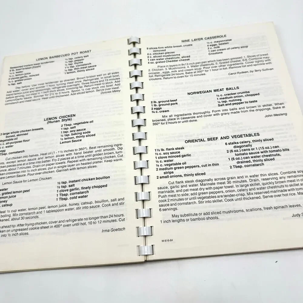 Redwood City California Messiah Lutheran Church Cookbook Vintage 1980s Recipes